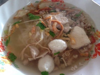 เล็กน้ำ