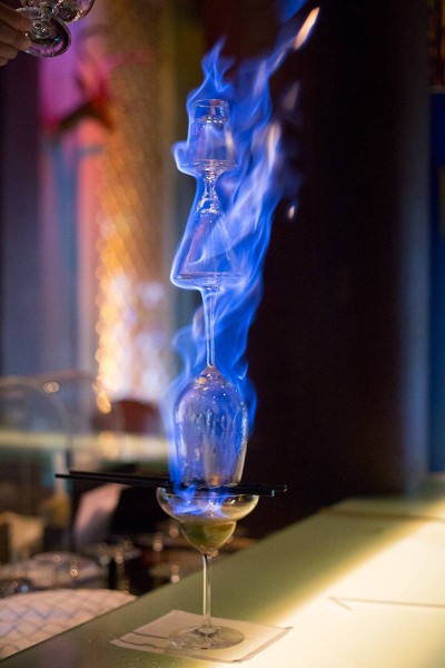 รีวิว HORN BAR DHARA DHEVI - ทีเด็ดไฟลุก Flaming Lamborghini ! - Wongnai