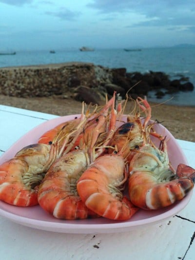 ครัวเฉลียงลม (Chalianglom Kitchen) ครัวเฉลียงลม (Chalianglom Kitchen)