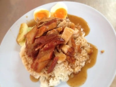 ข้าวหมูแดงแสงทอง