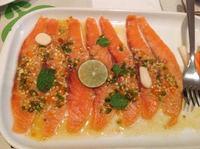 Mellow Garden Wine & Dine Restaurant (เมลโลว์การ์เด้น) Mellow Garden Wine & Dine Restaurant (เมลโลว์การ์เด้น)