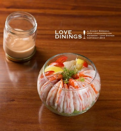 Three Sixty Lounge Millennium Hilton Bangkok Hotel