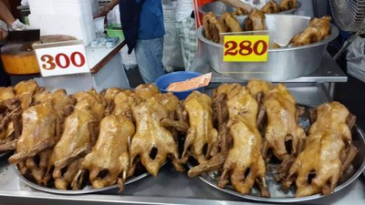 เป็ดพะโล้นายหนับ บรมราชชนนี