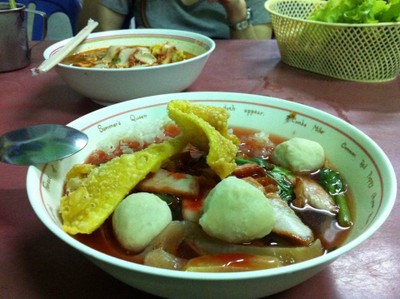 ศาลากลางบะหมี่เกี๊ยว