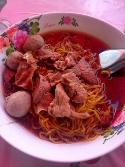 ก๋วยเตี๋ยวแดงโอชา