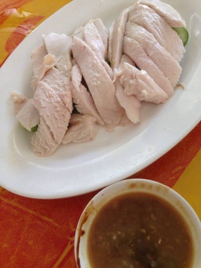 ข้าวมันไก่ จุ๋มจิ๋ม