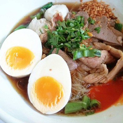 ก๋วยเตี๋ยวชมสวน หัวหิน