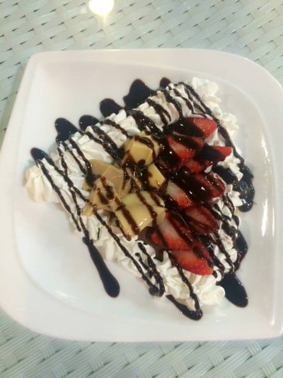 Stoberry,castard,Nutella,Cream Milk