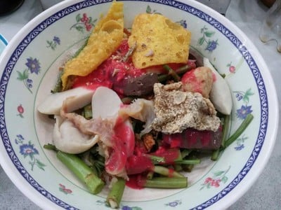 รสหนึ่งลูกชิ้นปลา (noodle papa’s)