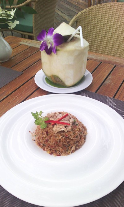 ชมทะเล Chom Talay Restaurant ชมทะเล Chom Talay Restaurant