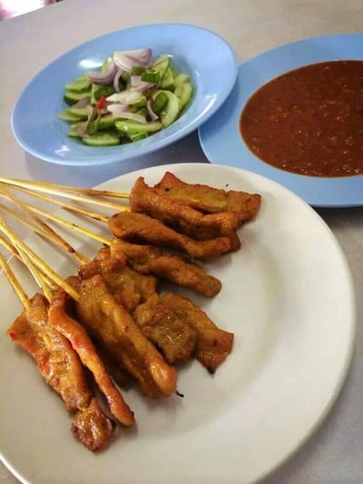 บะหมี่กวางตุ้งหงส์ทอง หาดใหญ่ (Bamee Kwang Toong Hong Thong) บะหมี่กวางตุ้งหงส์ทอง หาดใหญ่ (Bamee Kwang Toong Hong Thong)