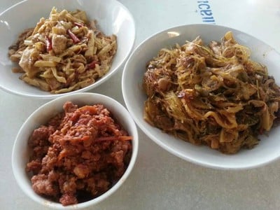 ผัดหน่อไม้ แกงโฮะ น้ำพริกอ่อง