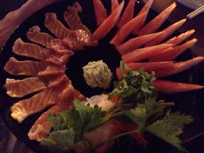 ปลาแซลมอน ปูอัด วาซาบิ