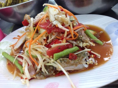 ศิริชัย ขาหมู ขนมจีนน้ำยา ส้มตำ