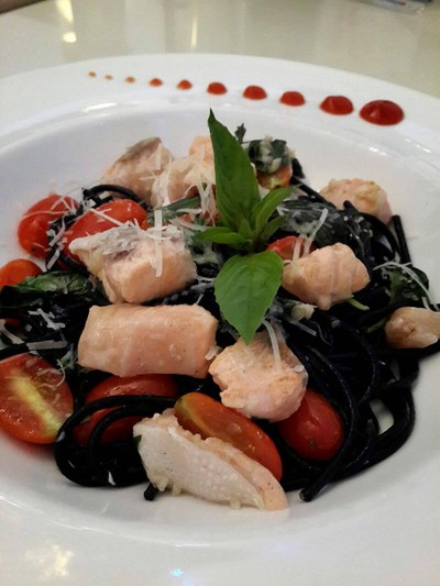 The Chardonnay Khao Sammuk เขาสามมุข, บางแสน