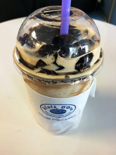 D’oro Coffee อาคารจอดรถบางมด