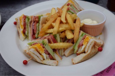 Club Sandwich Customers Favourite (280฿)