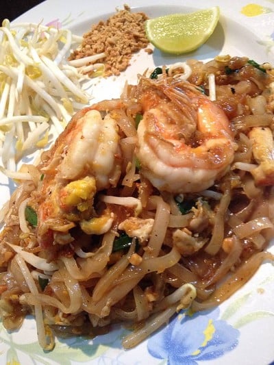 แอ๊ว ท่าพระจันทร์