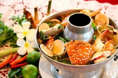 คุ้งกะพง (Khungkapong Resturant) คุ้งกะพง (Khungkapong Resturant)