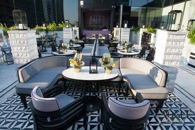 VOGUE Lounge (โว้ก เลาจน์) VOGUE Lounge (โว้ก เลาจน์)