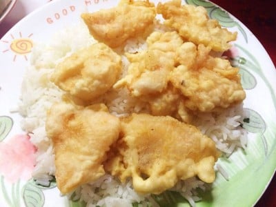 ข้าวปลาทอดสามรส