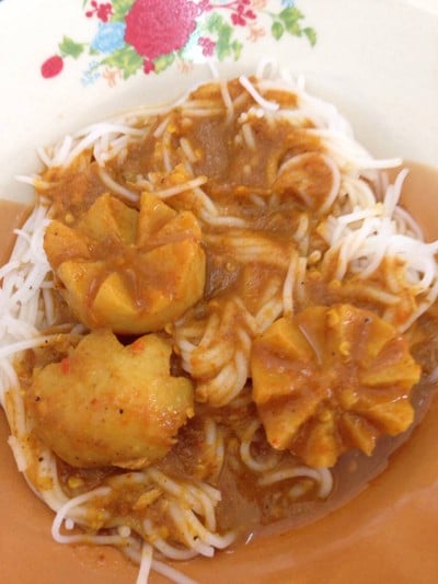 ขนมจีนสิบแกง