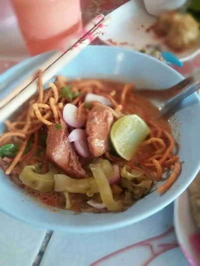 ข้าวซอยป้าไพ