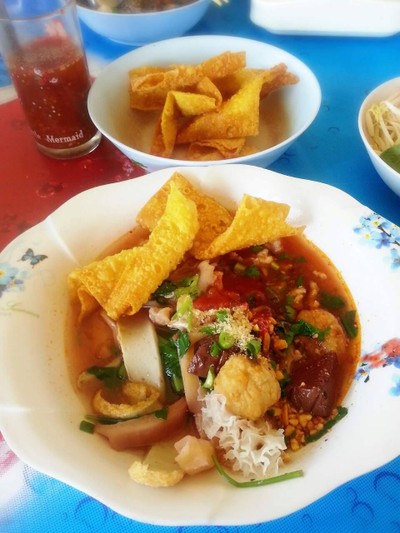 ก๋วยเตี๋ยวเรือรังสิตหลานโกฮับ 2 (LAN KO HAP 2 RANGSIT BOAT NOODLE) ก๋วยเตี๋ยวเรือรังสิตหลานโกฮับ 2 (LAN KO HAP 2 RANGSIT BOAT NOODLE)