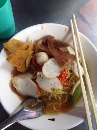 เจ๊น้อย เย็นตาโฟ หลังมช