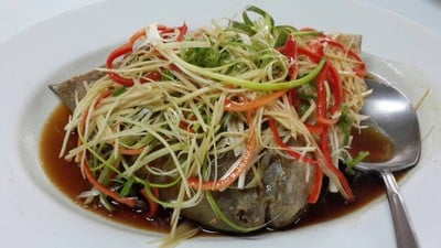 ยิ้มยิ้มภัตตาคาร (Yim Yim Restaurant) ยิ้มยิ้มภัตตาคาร (Yim Yim Restaurant)