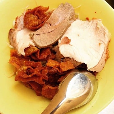 ก๋วยเตี๋ยวหมู นายโข่ง เจ้าเก่า บ้านหม้อ สี่กั๊กพระยาศรี ก๋วยเตี๋ยวหมู นายโข่ง เจ้าเก่า บ้านหม้อ สี่กั๊กพระยาศรี
