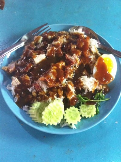 ราชาบะหมี่เกี๊ยวปู-หมูแดงอบน้ำผึ้ง หลัง มช.