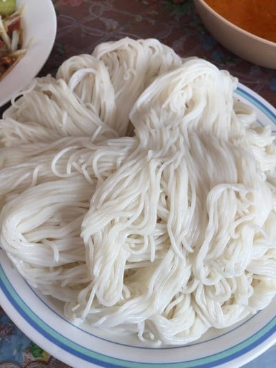 ขนมจีน