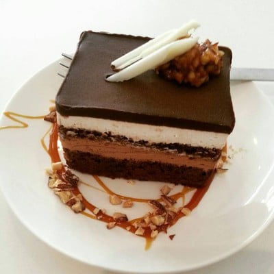 Sweet Spell สี่แยกเหม่งจ๋าย ประชาอุทิศ19
