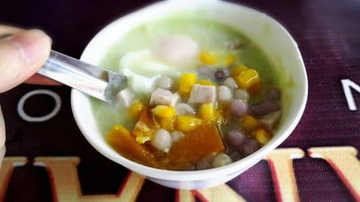บัวลอยทรงเครื่อง (เจ้าเก่าวัดสุวรรณ) เจริญนคร บัวลอยทรงเครื่อง (เจ้าเก่าวัดสุวรรณ) เจริญนคร