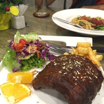 Taste me cafe & bistro