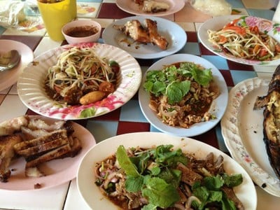 ส้มตำโรงกลึง (แอบแซบ) ส้มตำโรงกลึง (แอบแซบ)