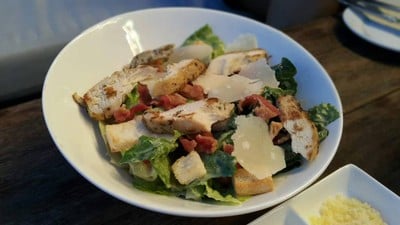 Roof 409 Bar & Bistro