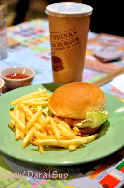 Kurobuta Burger Set (169บาท)