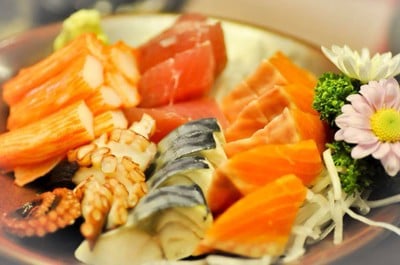 Tengoku De Cuisine ท่าศาลา หน้าโรงแรมดาราเทวี