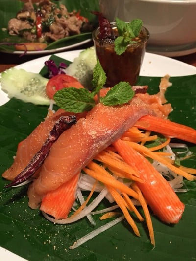 รออยู่ตรงนี้ Food & Friends, Chiang Mai เชียงใหม่