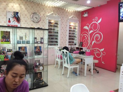 Blossom House (บลอสซั่มเฮ้าส์) Blossom House (บลอสซั่มเฮ้าส์)