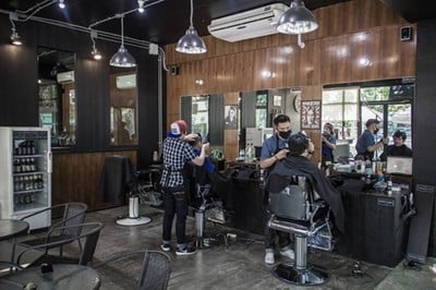 California Barber & Coffee Shop