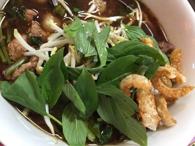 ก๋วยเตี๋ยวเฉินหลงละม้ายสงเคราะห์