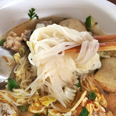 ปายรักษ์ต้มเลือดหมู (PAI RAK TOM LUEAT MU RESTAURANT) ปายรักษ์ต้มเลือดหมู (PAI RAK TOM LUEAT MU RESTAURANT)
