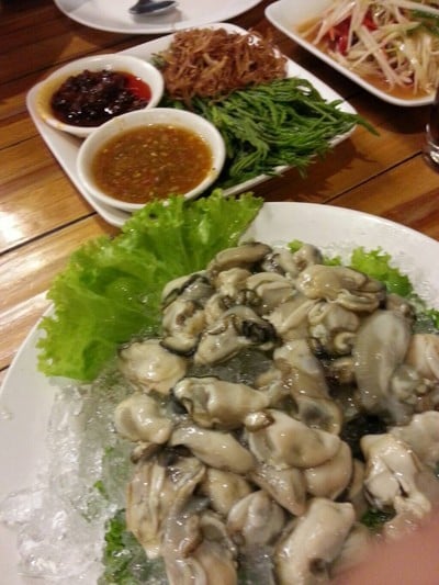 สบายใจไก่ย่าง (ดั้งเดิม) (Sabai Jai Kai Yang) เอกมัย สบายใจไก่ย่าง (ดั้งเดิม) (Sabai Jai Kai Yang) เอกมัย