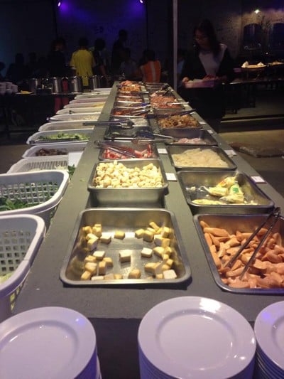 ขนมจีน - ลักจุ่ม มุมตึก