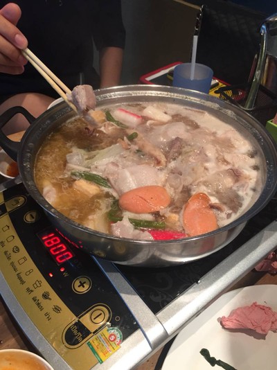 ร้านหมูสองชั้น หมูจุ่ม หลัง มช. (Moo Song Chan Moo Joom) หลังมช. ร้านหมูสองชั้น หมูจุ่ม หลัง มช. (Moo Song Chan Moo Joom) หลังมช.