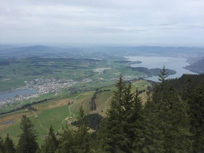 บรรยากาศระหว่างขึ้นเขา บนรถไฟ