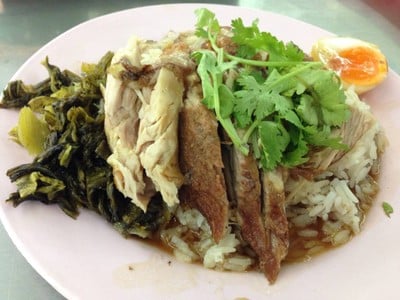 ศิริชัย ขาหมู ขนมจีนน้ำยา ส้มตำ (Sirichai) ศิริชัย ขาหมู ขนมจีนน้ำยา ส้มตำ (Sirichai)